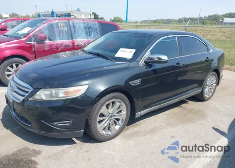 2011 Ford Taurus Limited z USA, uszkodzony, nr VIN 1FAHP2FW8BG165476